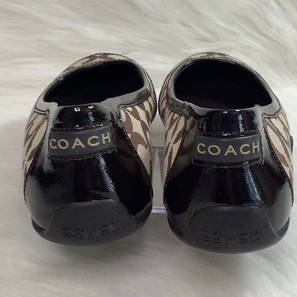 LIKE NEW COACH "True" Brown Signature and Patent Leather Ballet Flats - Picture 4 of 15